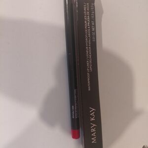 Mary Kay Bold Red Lip Liner